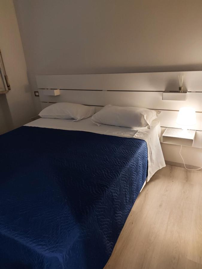 Fare Bnb - Room Del Parco Реджо Емилия Екстериор снимка