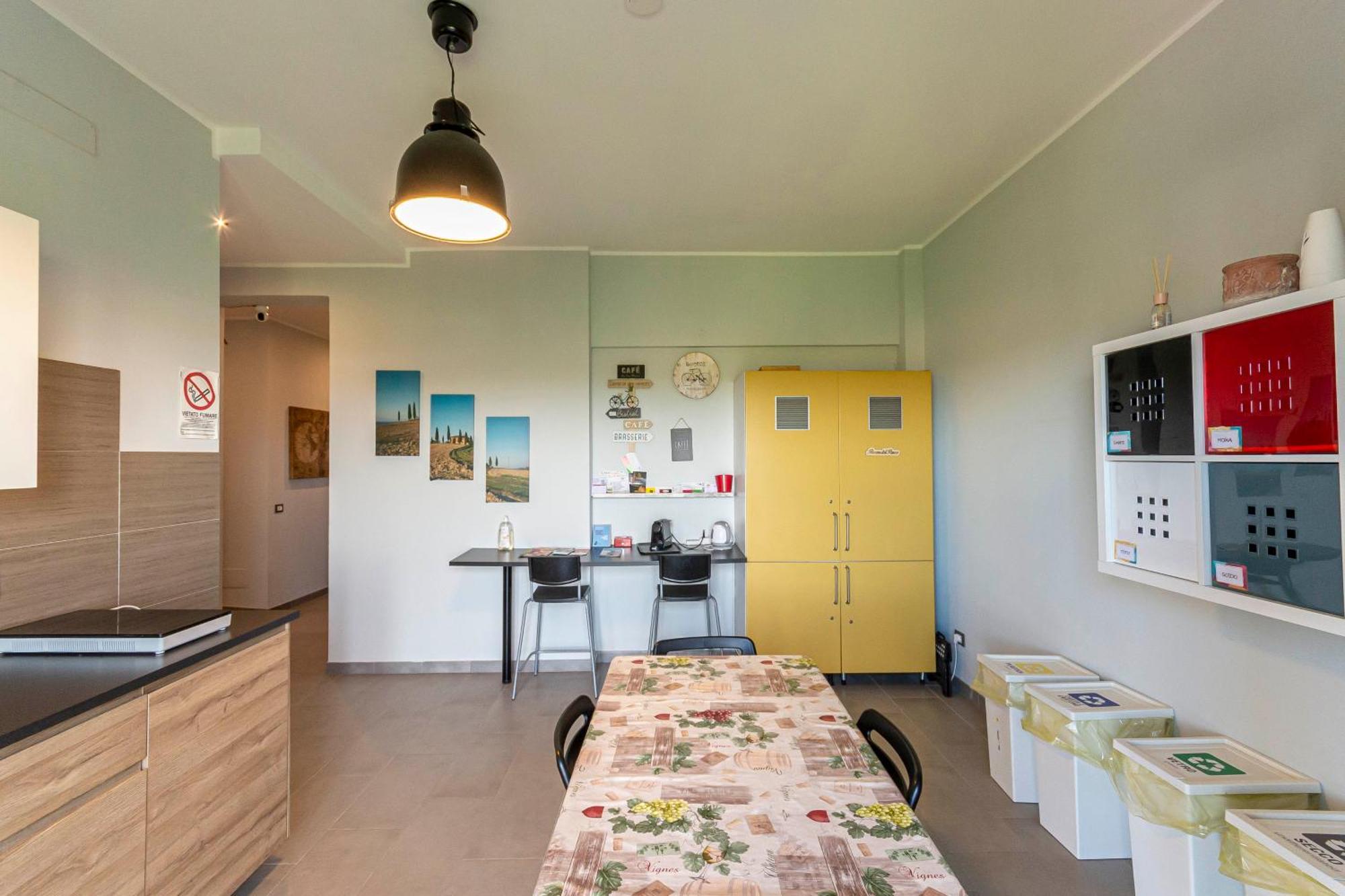 Fare Bnb - Room Del Parco Реджо Емилия Екстериор снимка