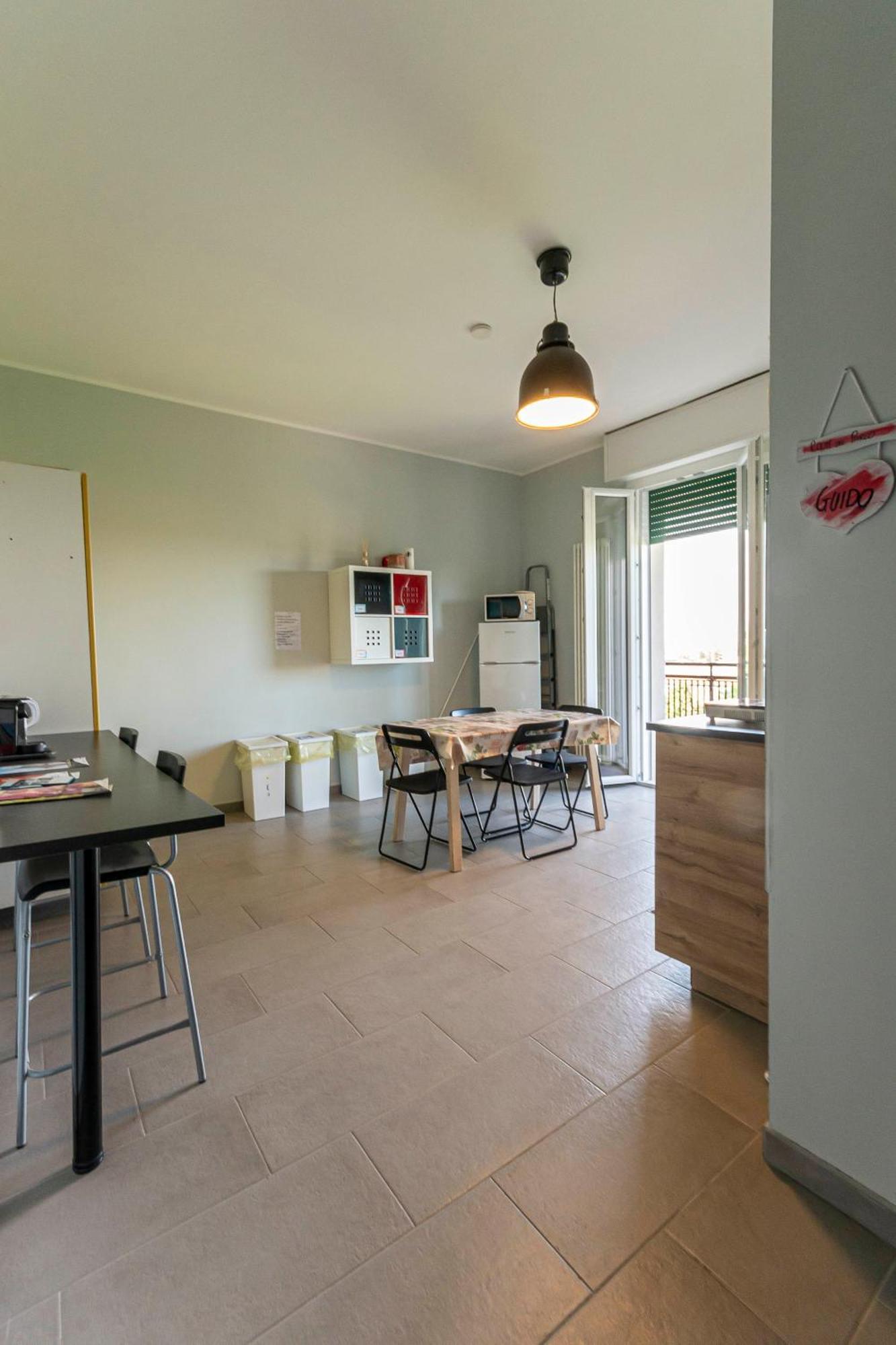 Fare Bnb - Room Del Parco Реджо Емилия Екстериор снимка
