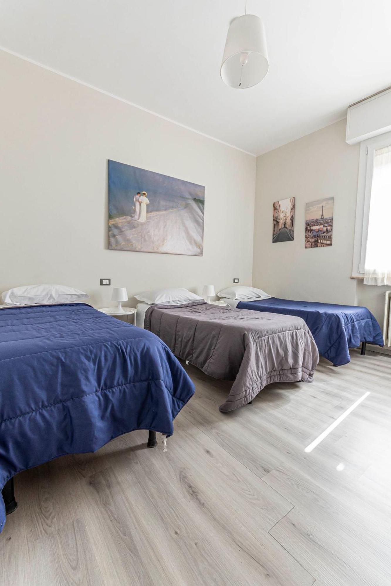 Fare Bnb - Room Del Parco Реджо Емилия Екстериор снимка